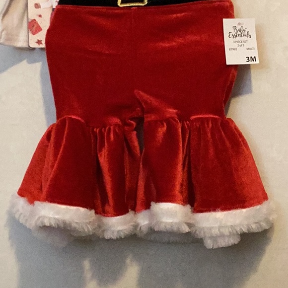 NWT Baby Essentials 3pc Girls Red & White Christmas Trumpet Leg Suit Size 3M - Picture 3 of 6